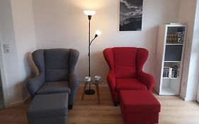 Ferienwohnung Gluehwuermchen