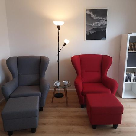 Ferienwohnung Gluehwuermchen Hamelin Exterior foto